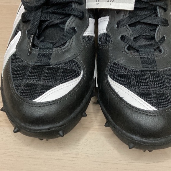 NEW 1998 Adidas Grid Onsit Med Vintage Retro Football Cleat Size 11, Black White main image 4
